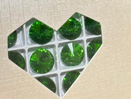 Bling!  1122 Rivoli Fancy Stone, Fern Green 12mm