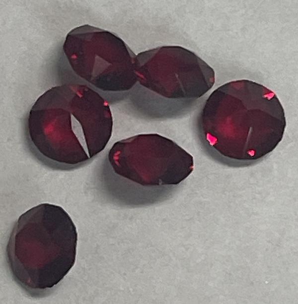 Swarovski 1088 XIRIUS Chaton Siam Unfoiled PP32