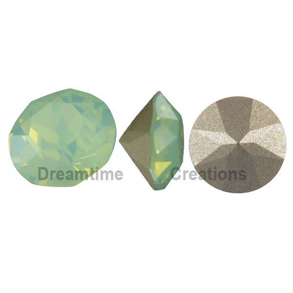 Dreamtime Crystal DC 1088 Chaton pp24 Chrysolite Opal