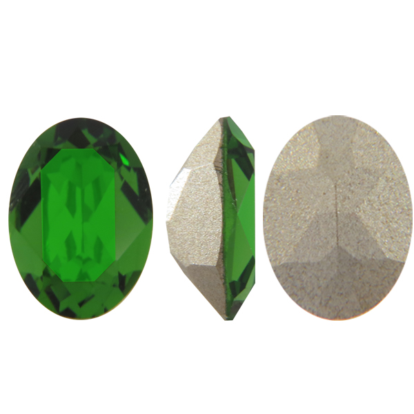 Dreamtime Crystal DC 4120 Oval Fancy Stone Fern Green 8x6mm