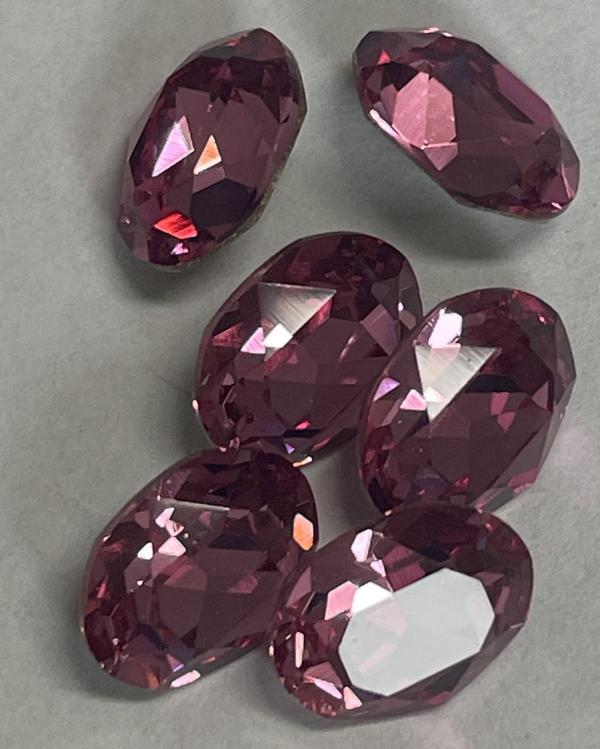 Swarovski 4120 Oval Fancy Stone Rose 8x6mm