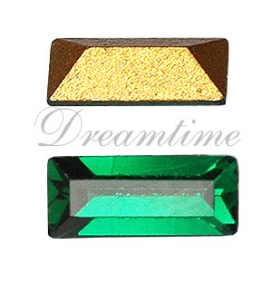 Dreamtime Crystal 4501 Baguette Fancy Stone Emerald 7x3mm