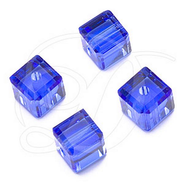 Dreamtime Crystal DC 5601 Cube Beads 8mm Sapphire