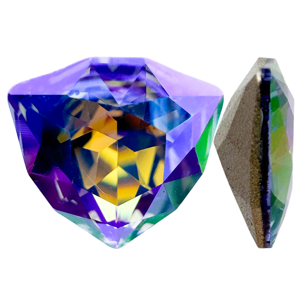 Dreamtime Crystal 4706 Trilliant Fancy Stone Tanzanite Glacier Blue 17mm