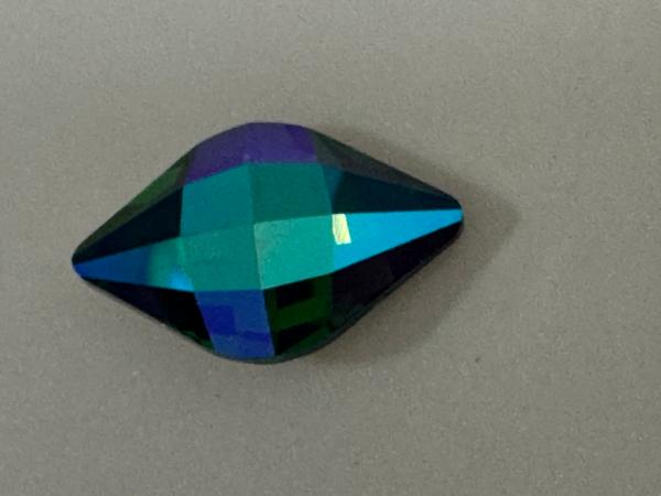 Dreamtime Crystal 4230 Lemon Fancy Stone Dark Moss Green Glacier Blue 19x12mm