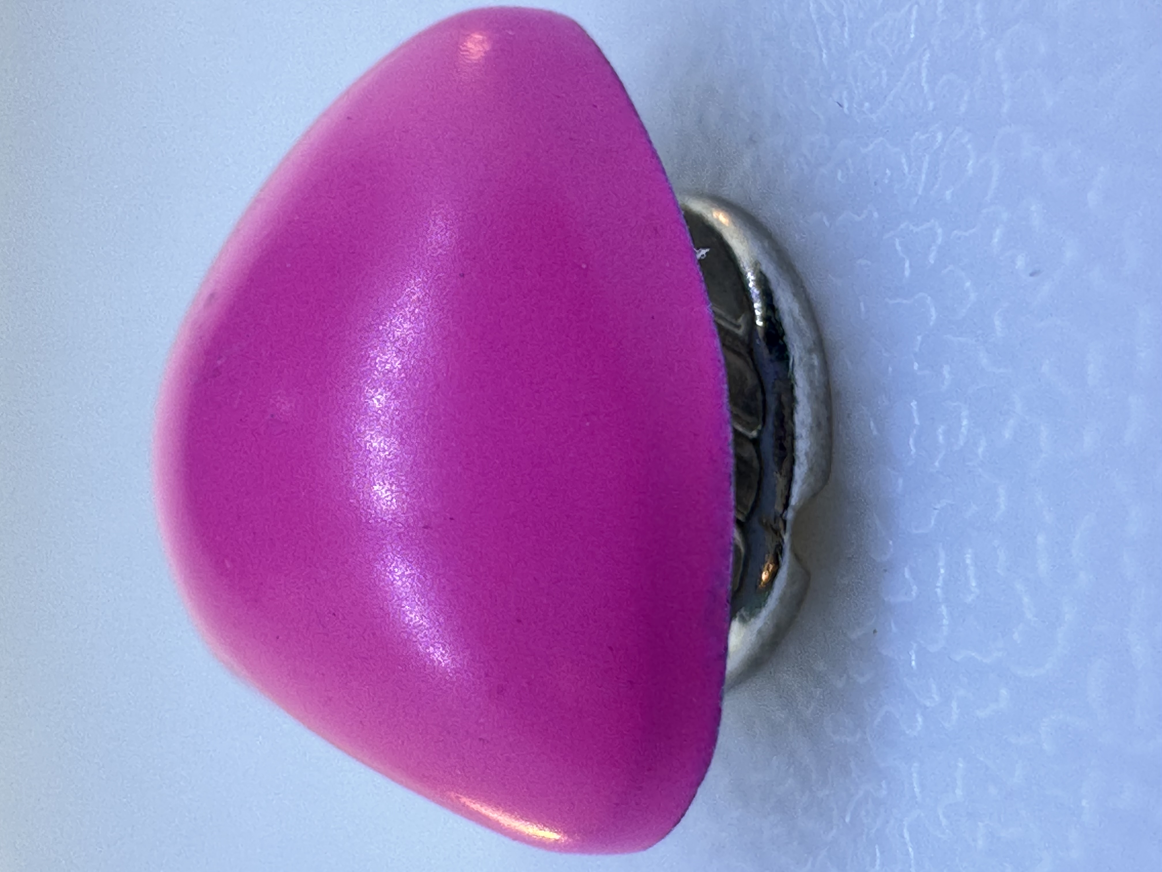 Screw Back Heart Spike 12 x 5.7mm Watermelon Pink