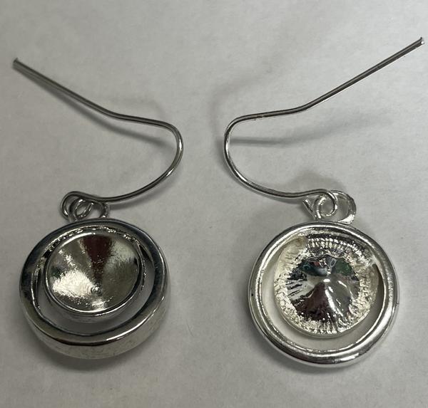 Rivoli Chaton Earring Setting with Round Frame Silver SS39