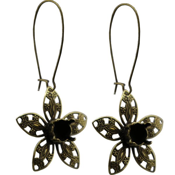 Flower Filigree Earring with Empty 8.5 mm (SS39) Center Setting, Lever Back.