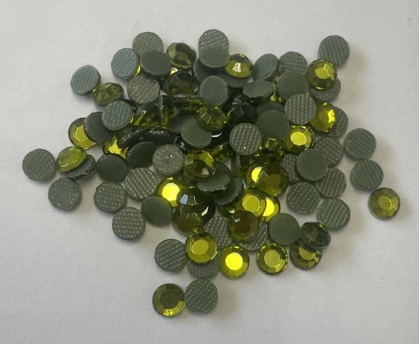 CraftSafe Crystalina Low Lead Hot Fix Rhinestones 5mm Olivine