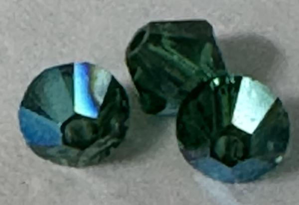Dreamtime Crystal DC 5328 Bicone Bead Majestic Green Shimmer 4mm