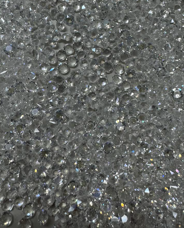 Dreamtime Crystal DC 1088 Chaton Moonlight Unfoiled PP32