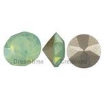 Dreamtime Crystal DC 1088 Chaton ss29 Chrysolite Opal
